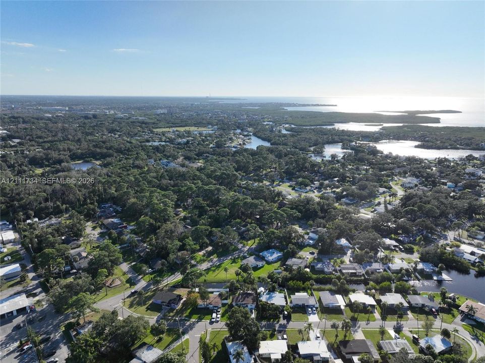 На продажу: $80,000 (0.18 acres)