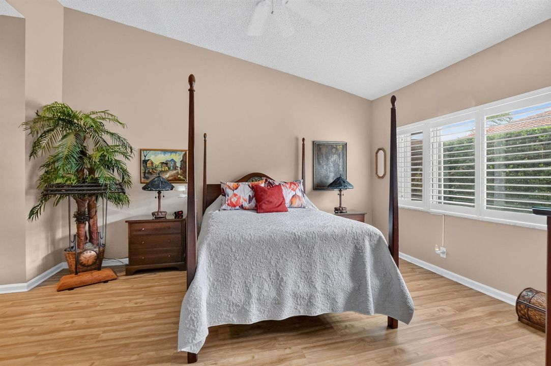 26-web-or-mls-8392 (34)