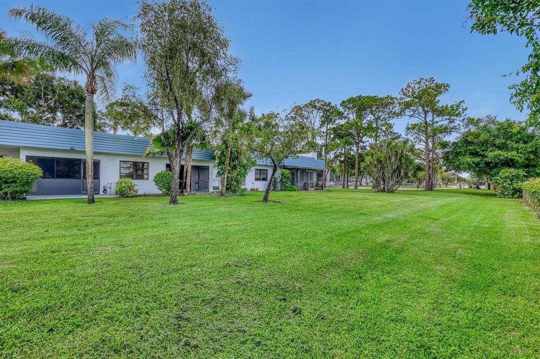 4575 Lucerne Lakes #103 (26)