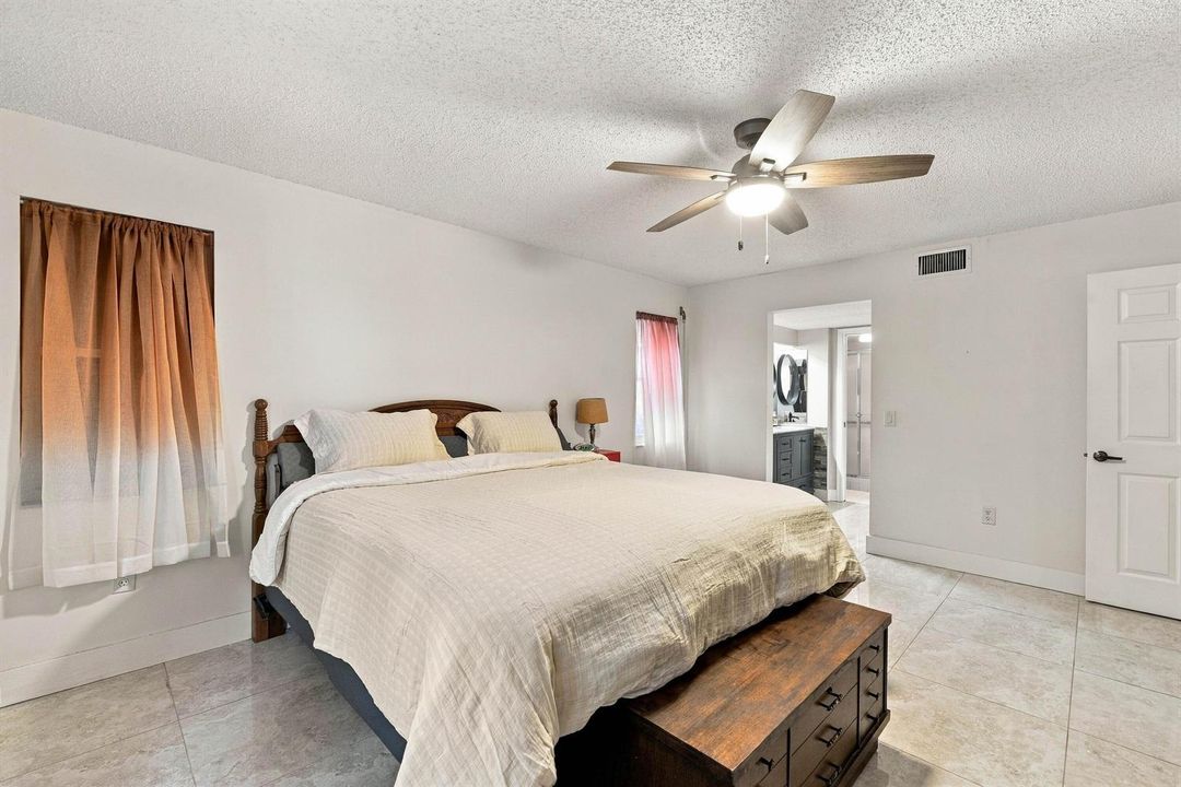 7550 Trent Dr_004