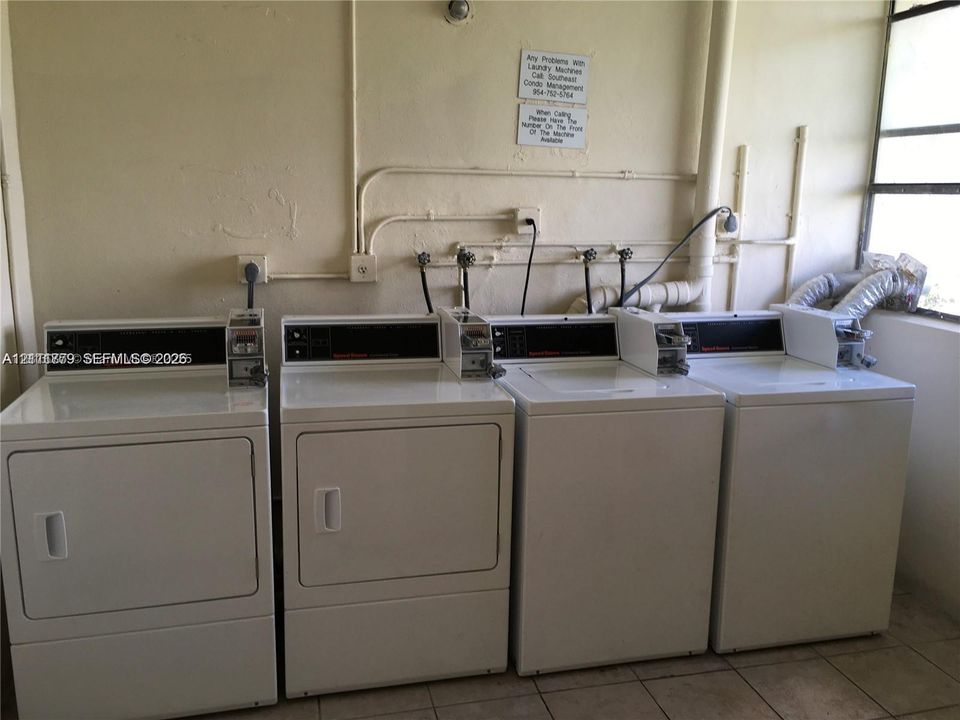 For Rent: $1,399 (1 beds, 1 baths, 475 Square Feet)