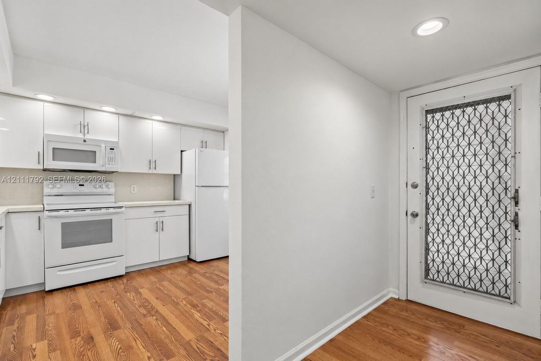 En Venta: $245,000 (2 camas, 2 baños, 1192 Pies cuadrados)