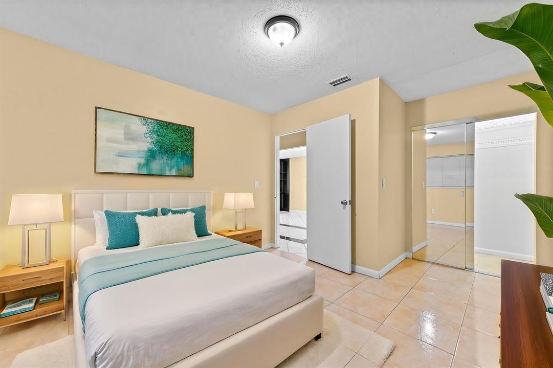 14-Bedroom-02_VS