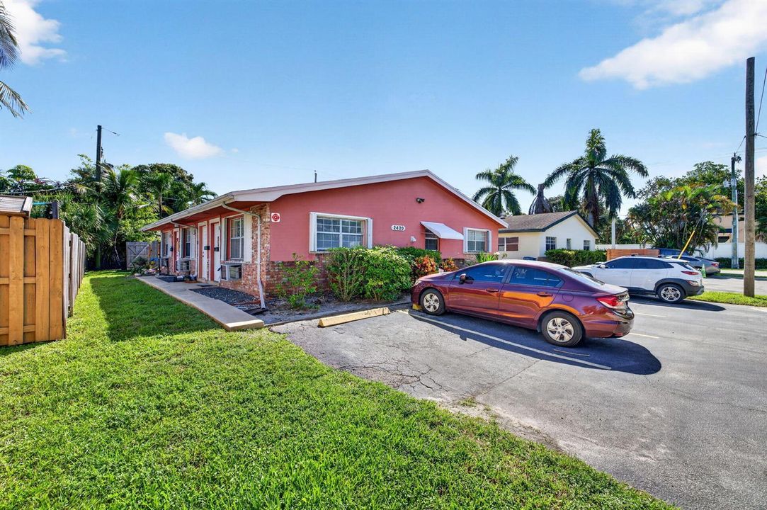1-web-or-mls-699A5986