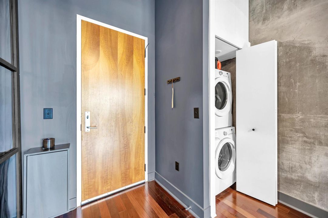 411 NW 1ST AVE APT 206-40