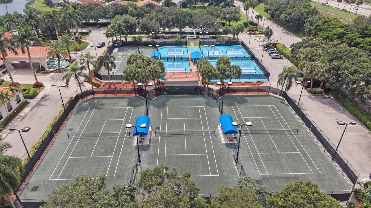 Community Courts - Aerial View