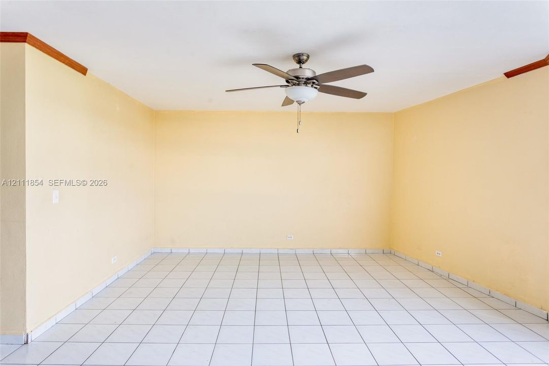 В аренду: $2,800 (2 спален, 2 ванн, 1181 Квадратных фут)