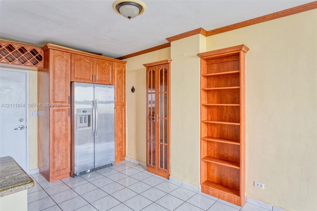 В аренду: $2,800 (2 спален, 2 ванн, 1181 Квадратных фут)