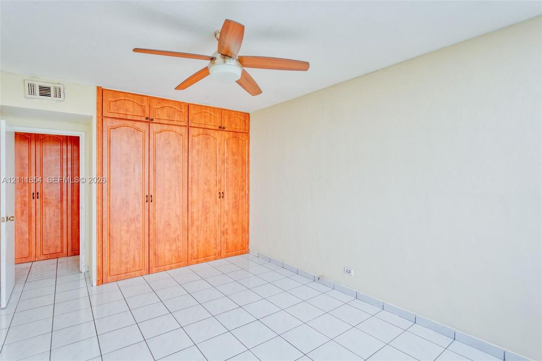 В аренду: $2,800 (2 спален, 2 ванн, 1181 Квадратных фут)