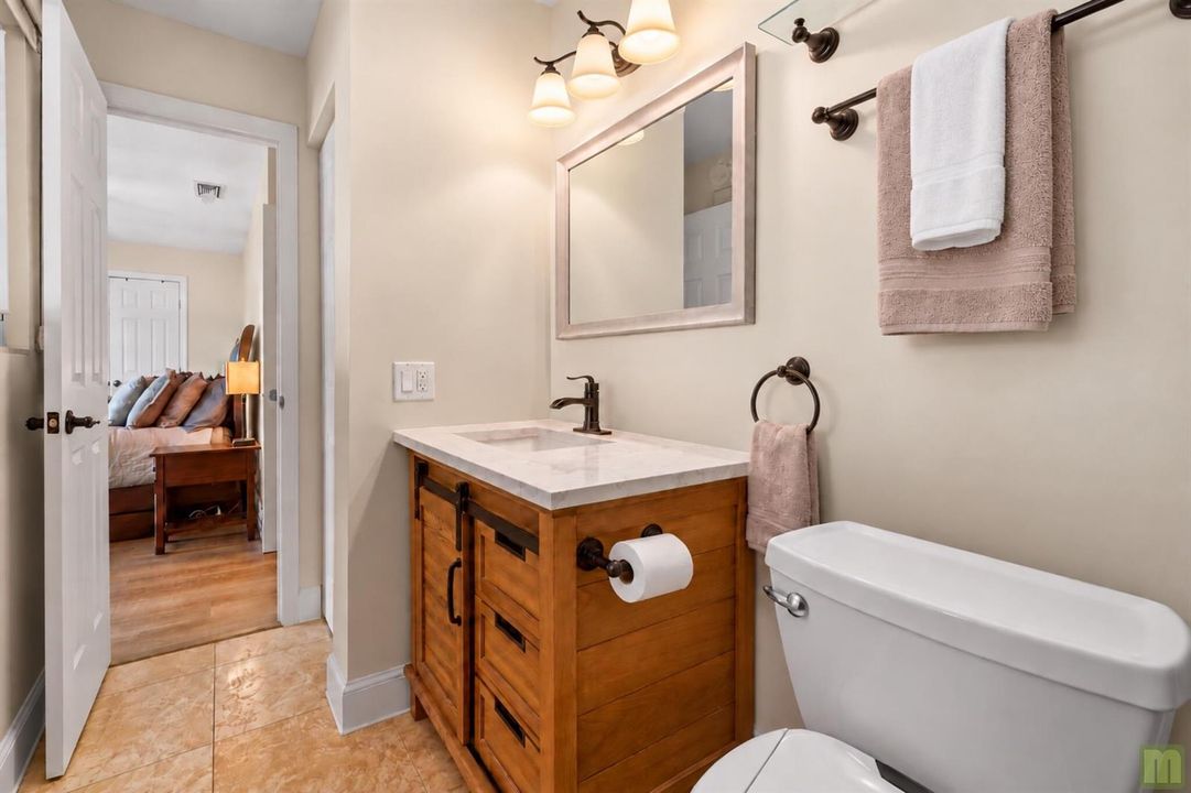 27 bath1c