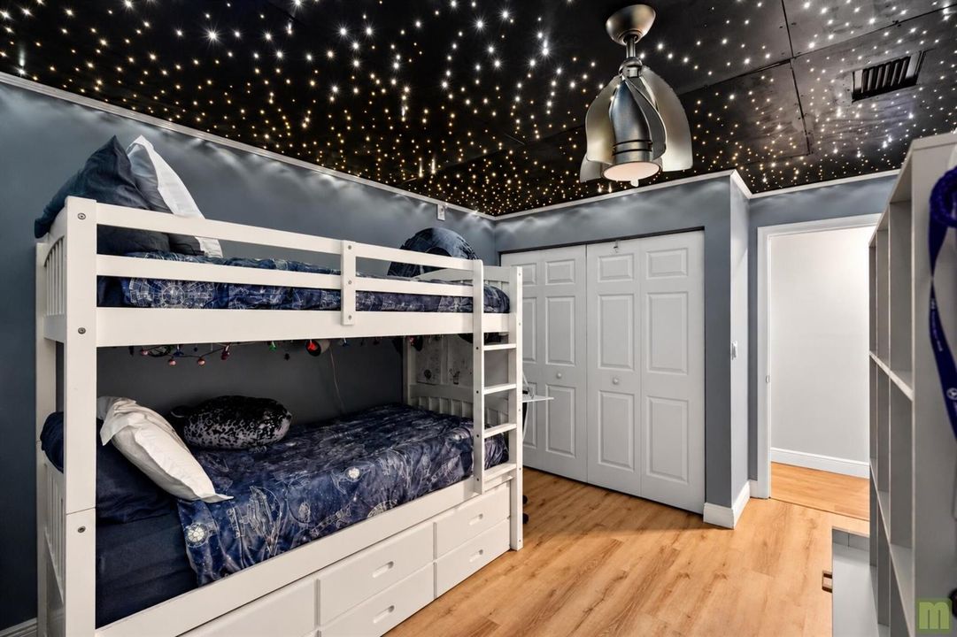 33 bed3b2