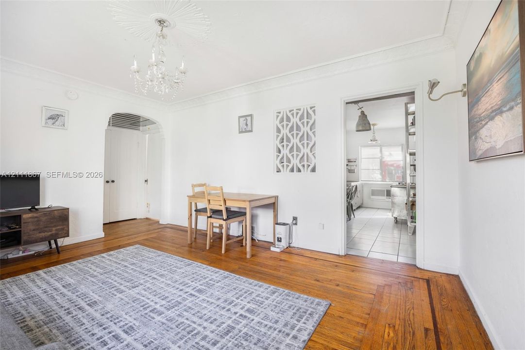 En Venta: $295,000 (1 camas, 1 baños, 780 Pies cuadrados)