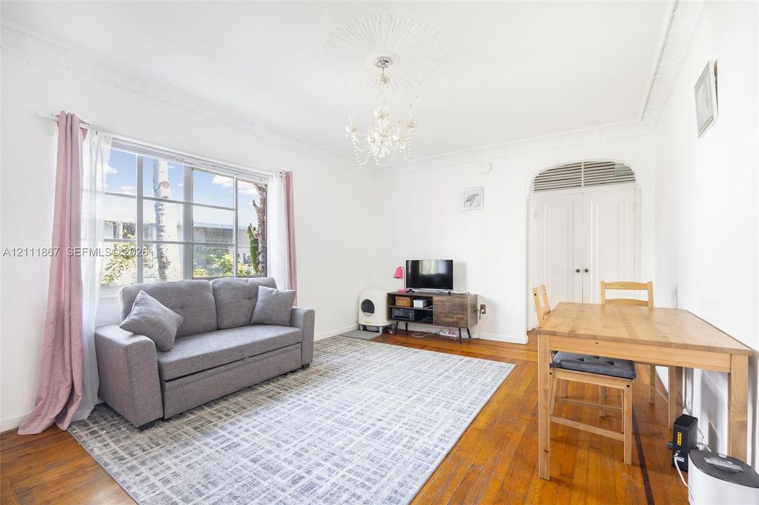 En Venta: $295,000 (1 camas, 1 baños, 780 Pies cuadrados)