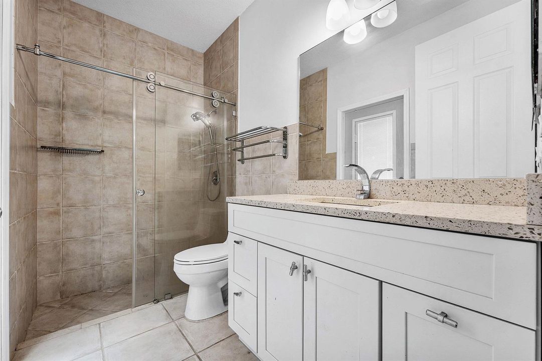 018-6973FinamoreCircle-Greenacres-FL-334