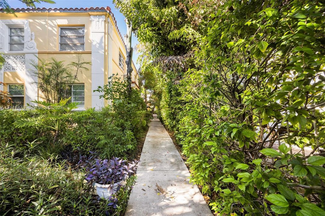 En Venta: $295,000 (1 camas, 1 baños, 780 Pies cuadrados)
