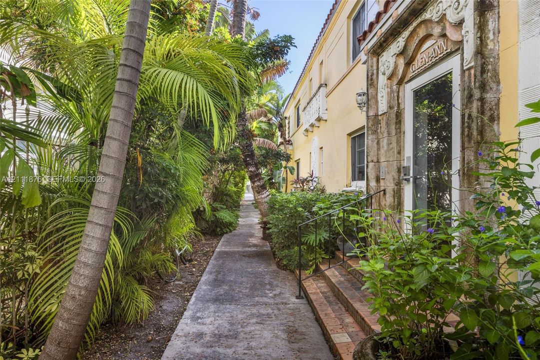 En Venta: $295,000 (1 camas, 1 baños, 780 Pies cuadrados)