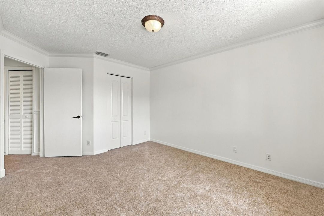 Spacious Fourth Bedroom