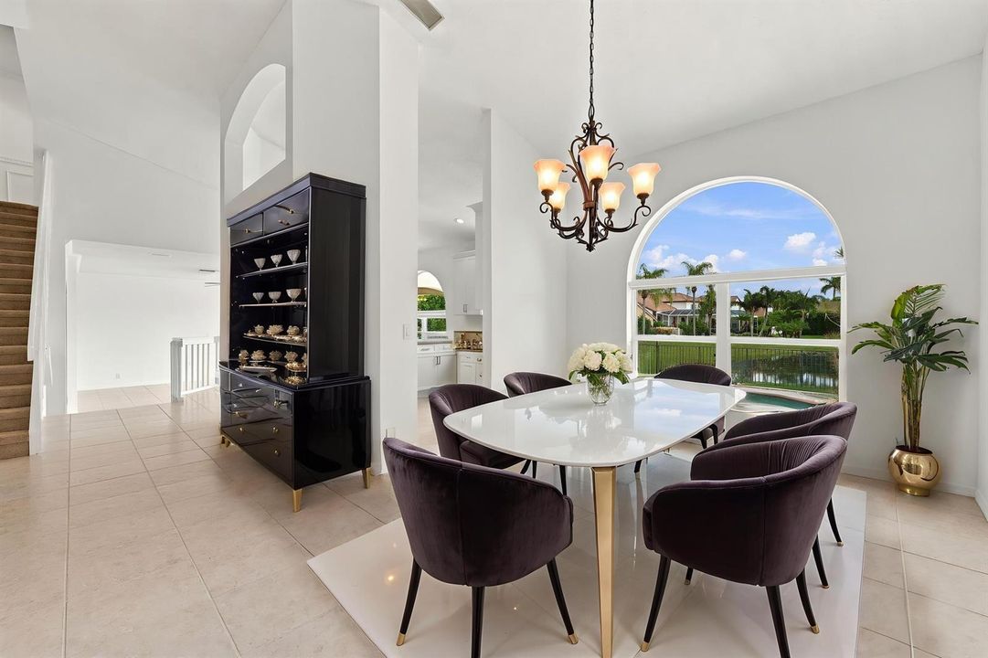 Dining Room & Architectural Details