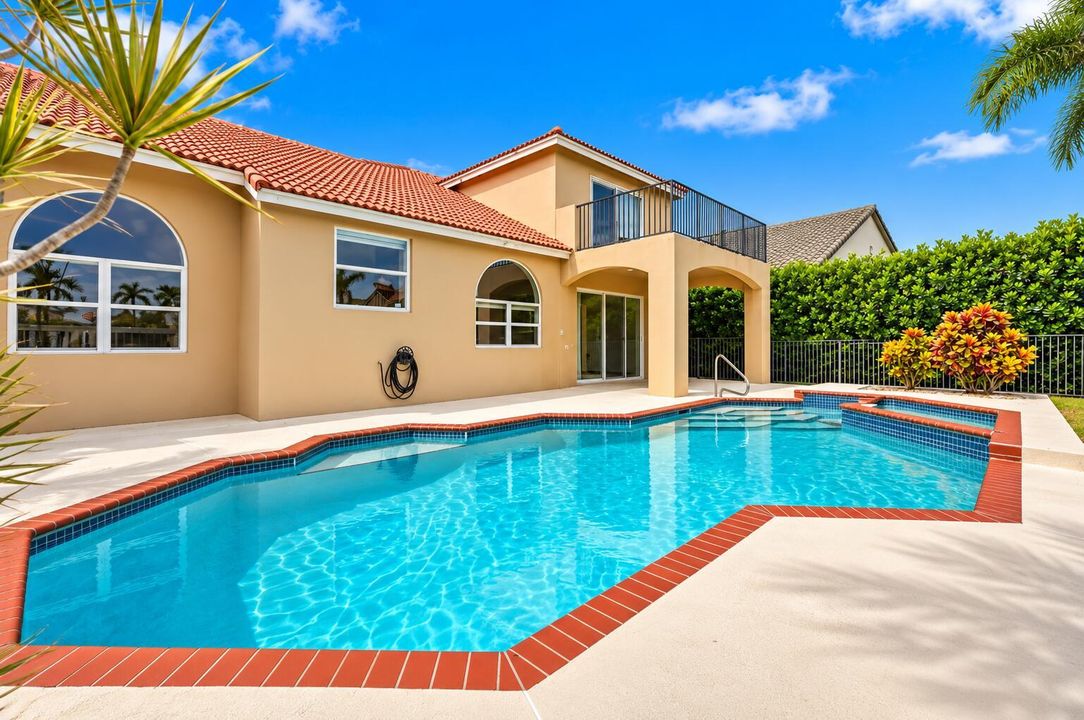 Private Heated Pool!