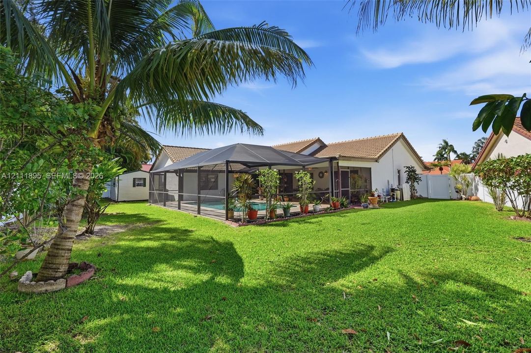 En Venta: $764,900 (4 camas, 2 baños, 2179 Pies cuadrados)