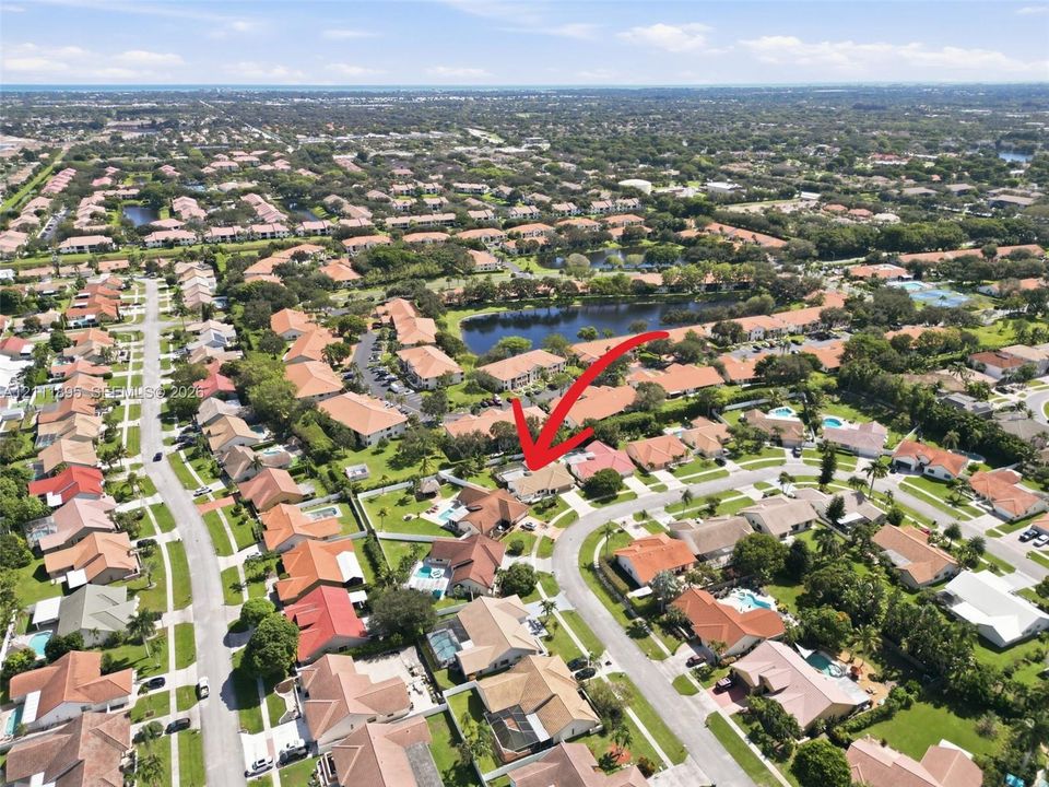 En Venta: $764,900 (4 camas, 2 baños, 2179 Pies cuadrados)