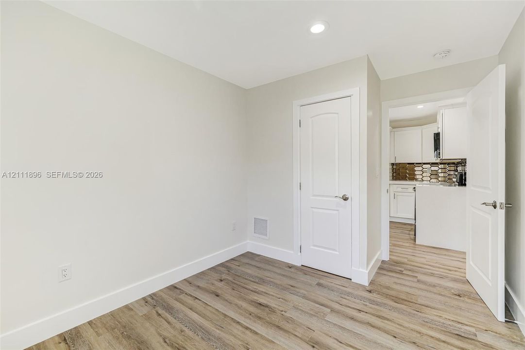En Venta: $459,900 (3 camas, 2 baños, 1154 Pies cuadrados)