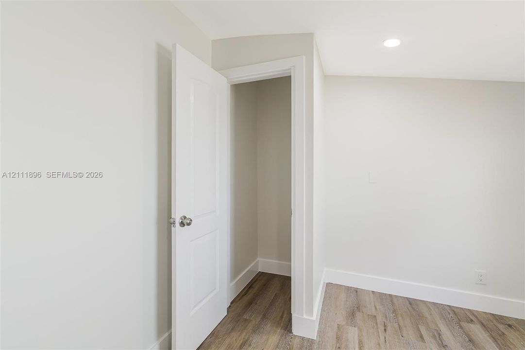 En Venta: $459,900 (3 camas, 2 baños, 1154 Pies cuadrados)