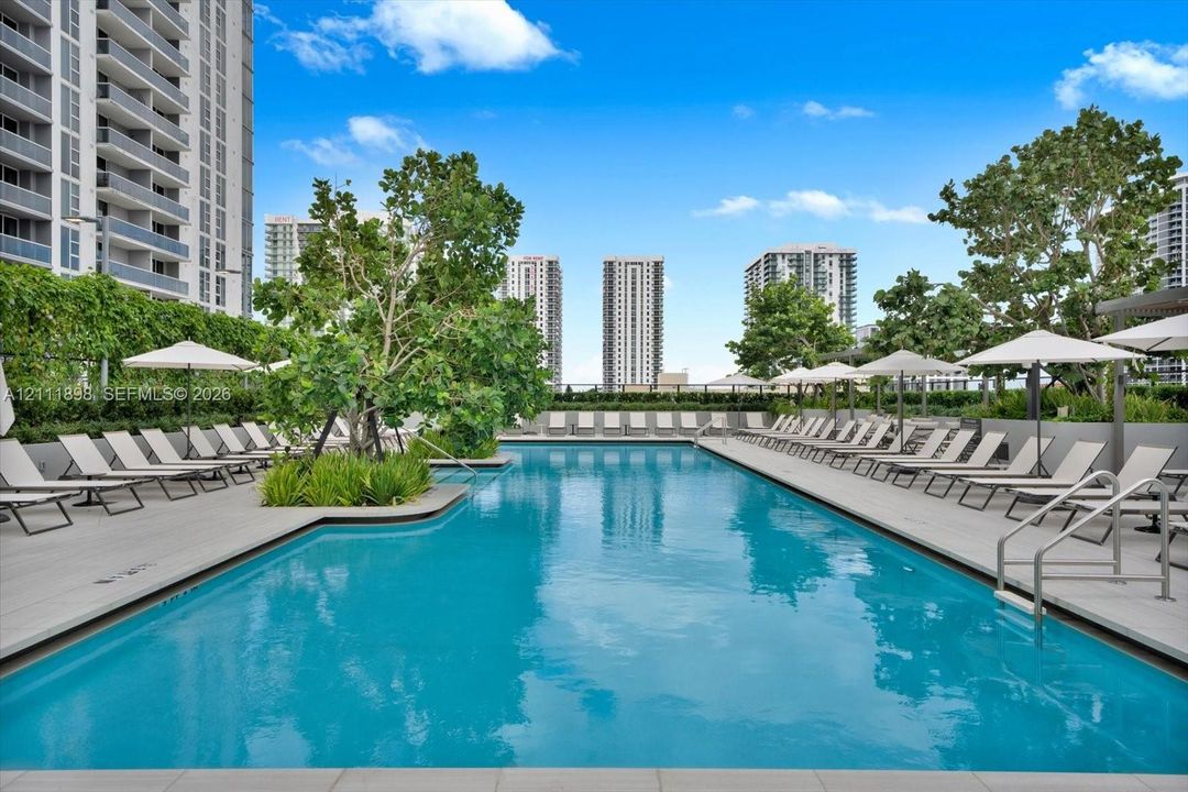 For Rent: $11,400 (2 beds, 2 baths, 1303 Square Feet)