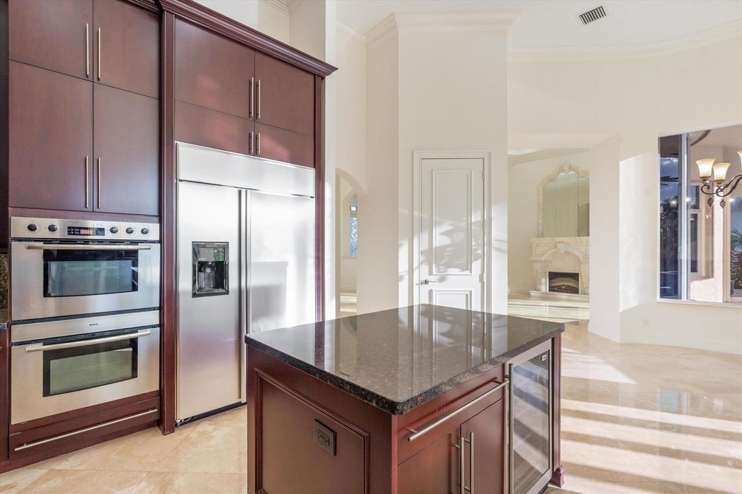 Walk In Pantry