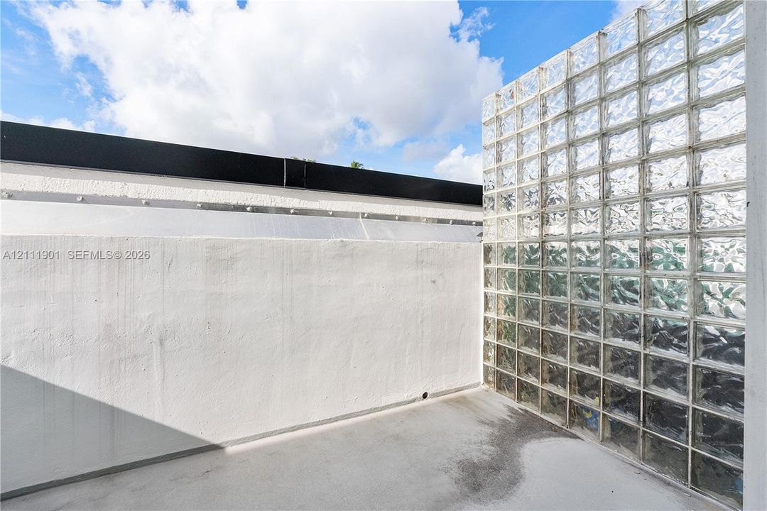 Outdoor space first floor