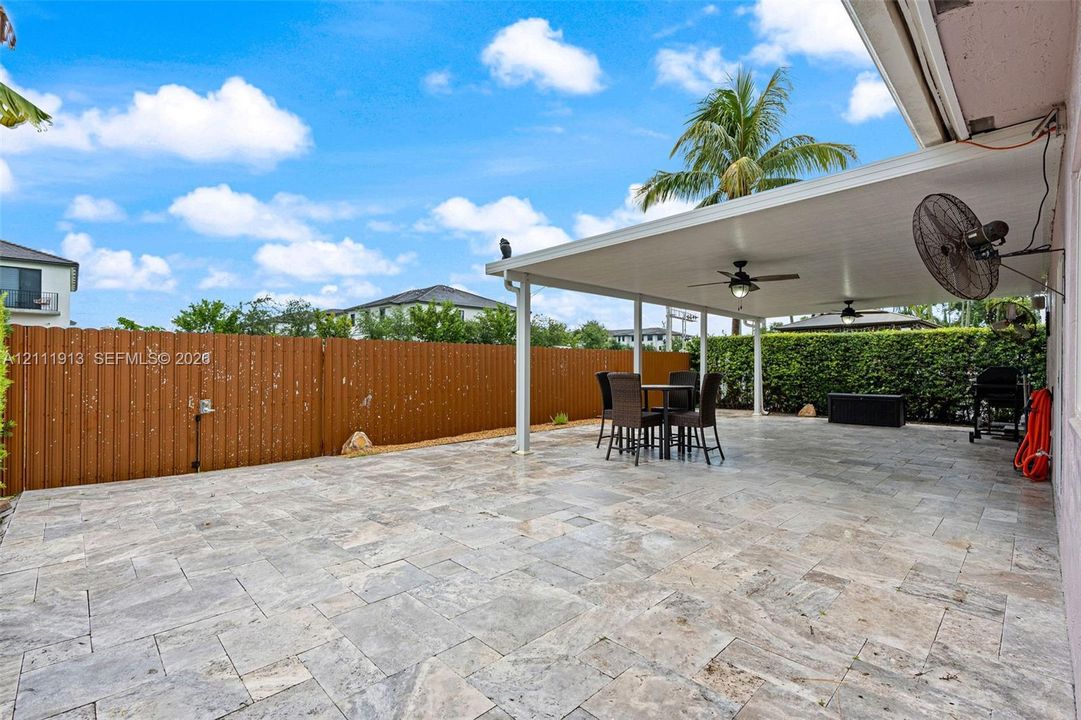 For Rent: $3,700 (3 beds, 2 baths, 1668 Square Feet)