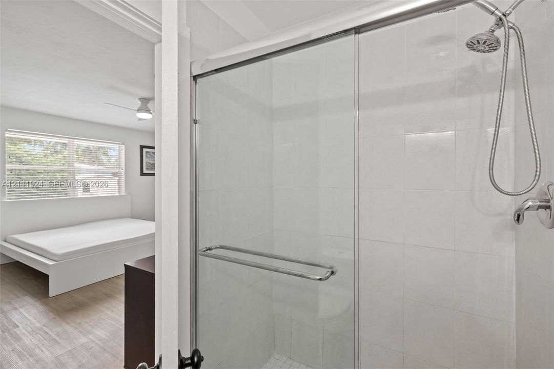 В аренду: $7,950 (5 спален, 3 ванн, 2913 Квадратных фут)