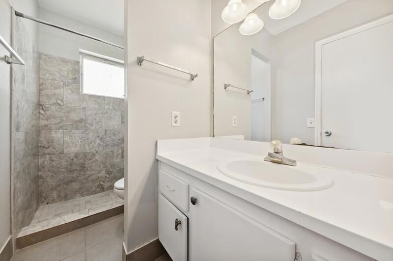 2101-ne-1st-ct-boynton-beach-fl-unit-206