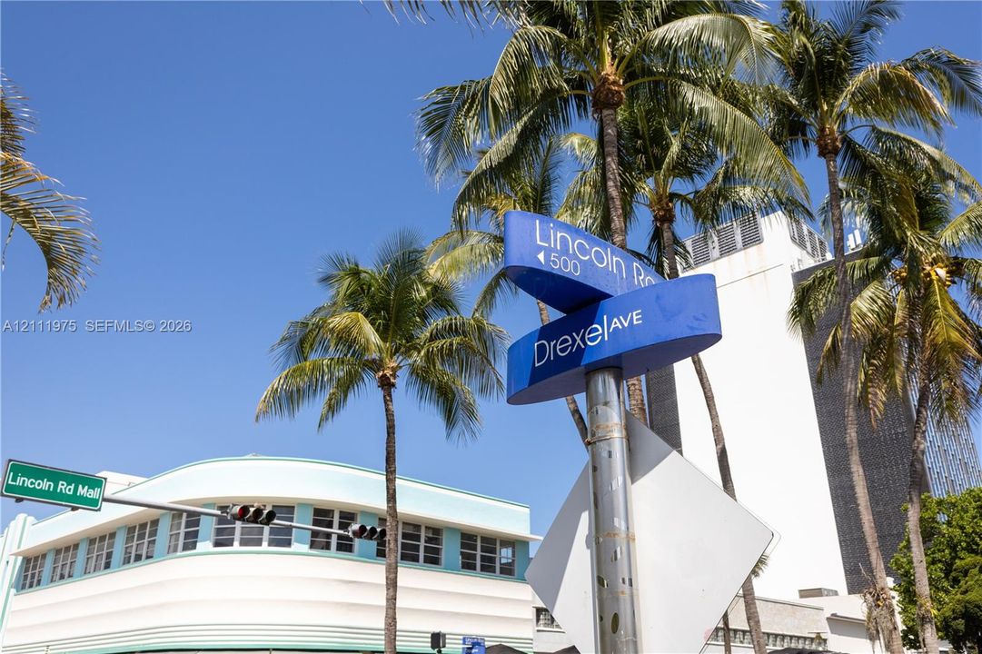 Intersection of Lincoln Road and Drexel Avenue