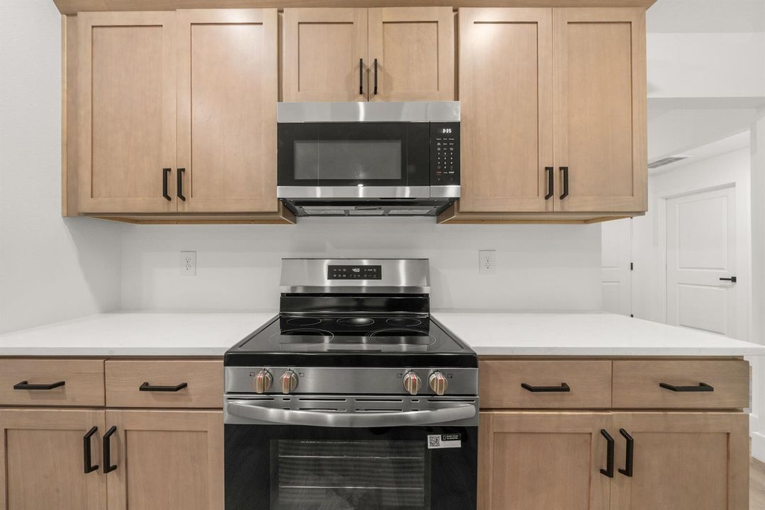interior - kitchen 7