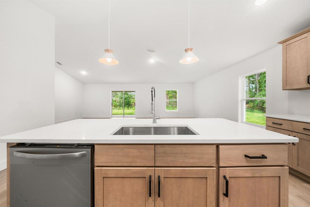 interior - kitchen 6