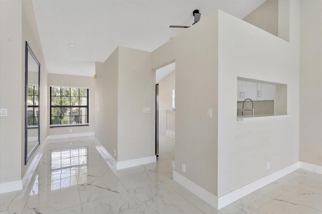 06-10890 Lakemore Lane_006