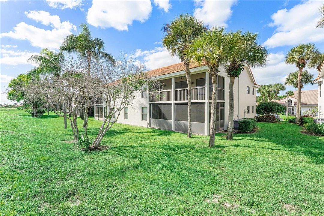 32-10890 Lakemore Lane_032