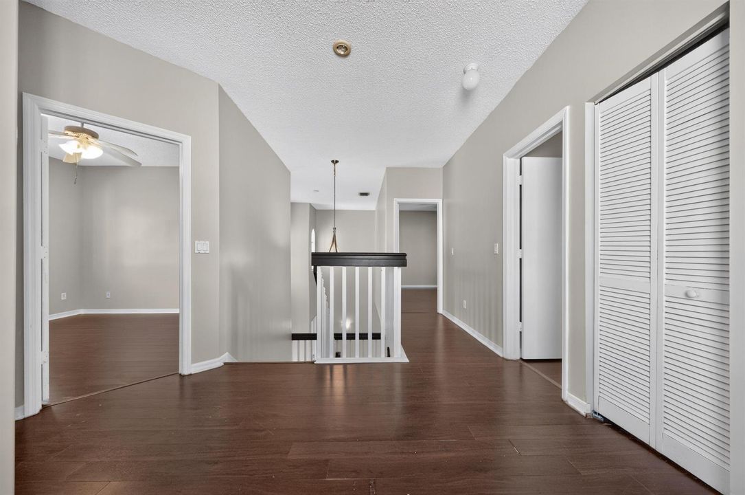 Upstairs Loft – Alternate Angle