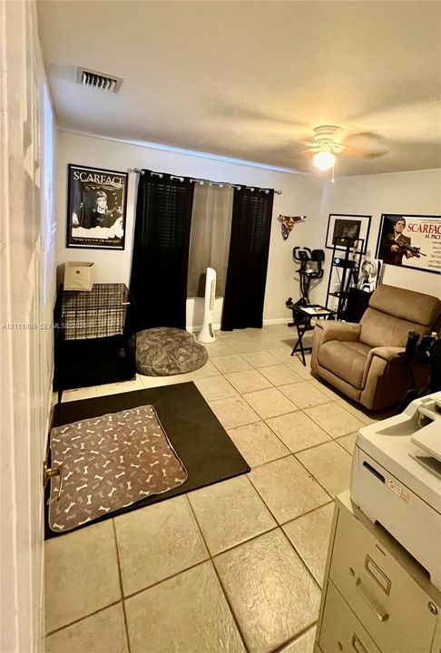 For Rent: $1,895 (2 beds, 2 baths, 1000 Square Feet)