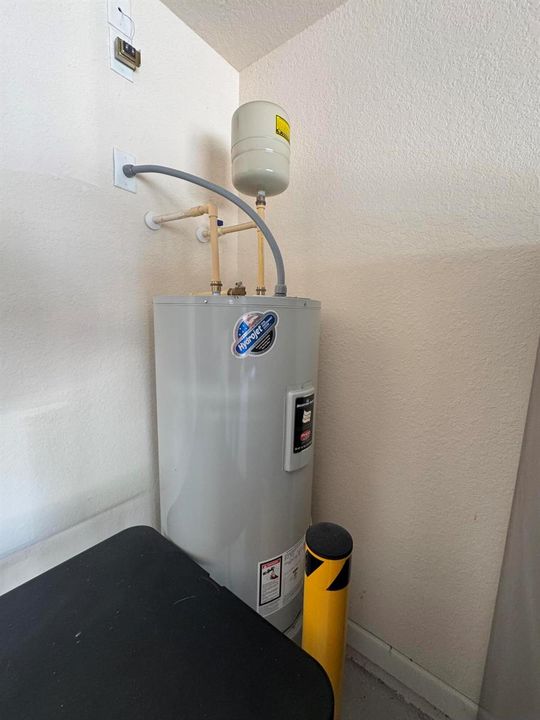 Hot Water Heater