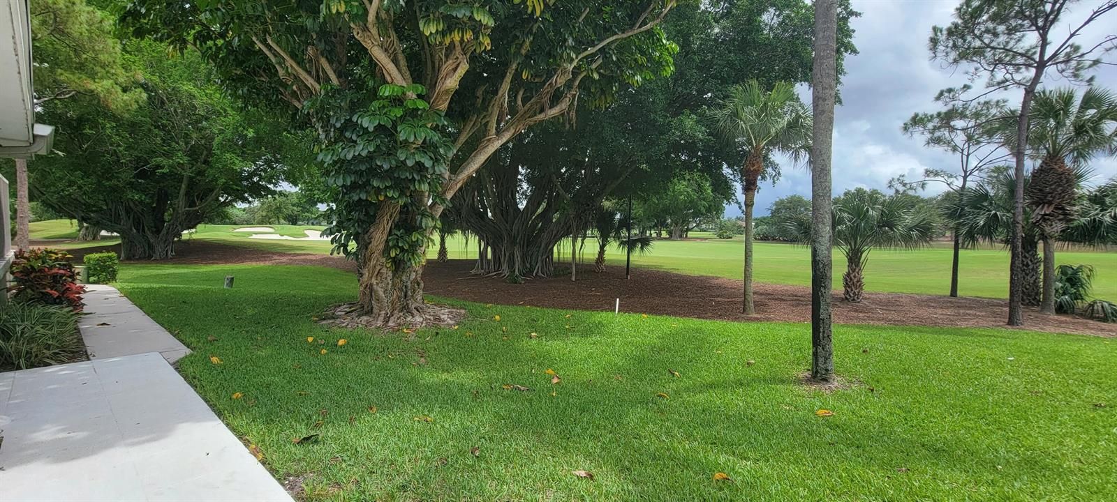 Golf View East