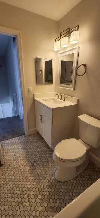 5 - Bathroom 2