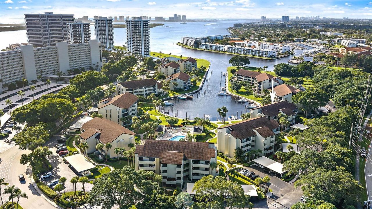 1124 Marine Way W D2R-27