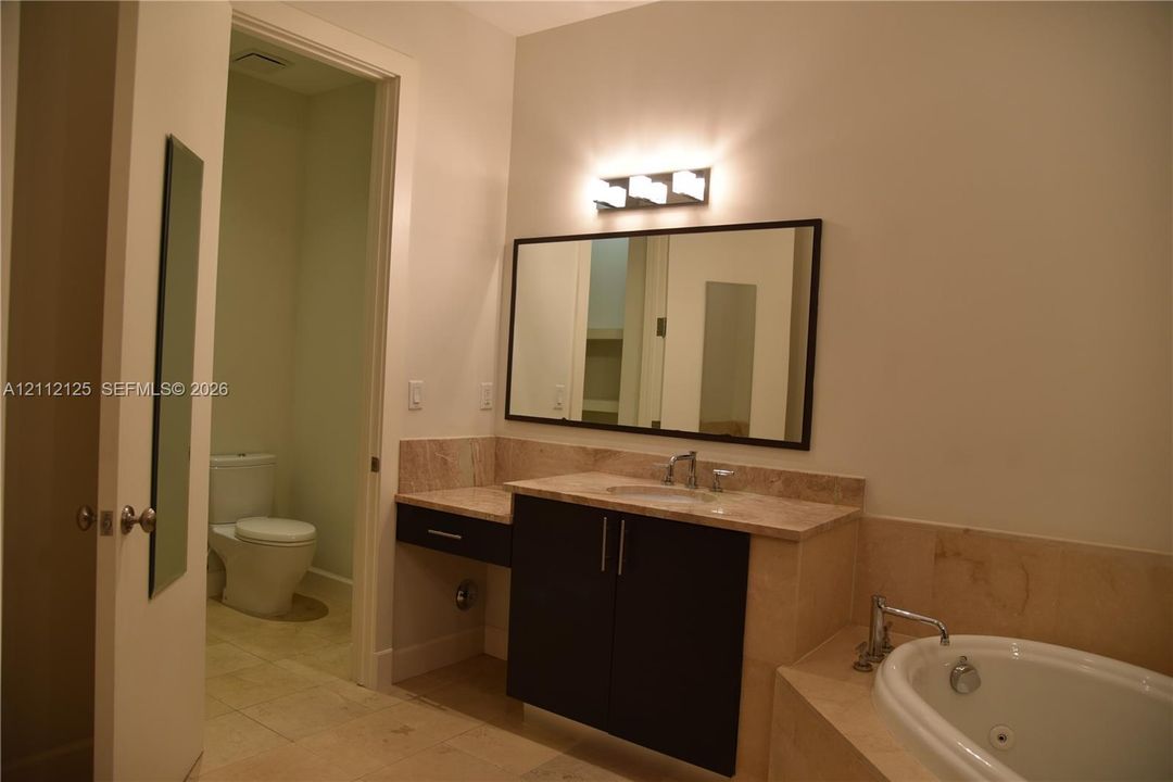 В аренду: $18,000 (3 спален, 4 ванн, 2678 Квадратных фут)