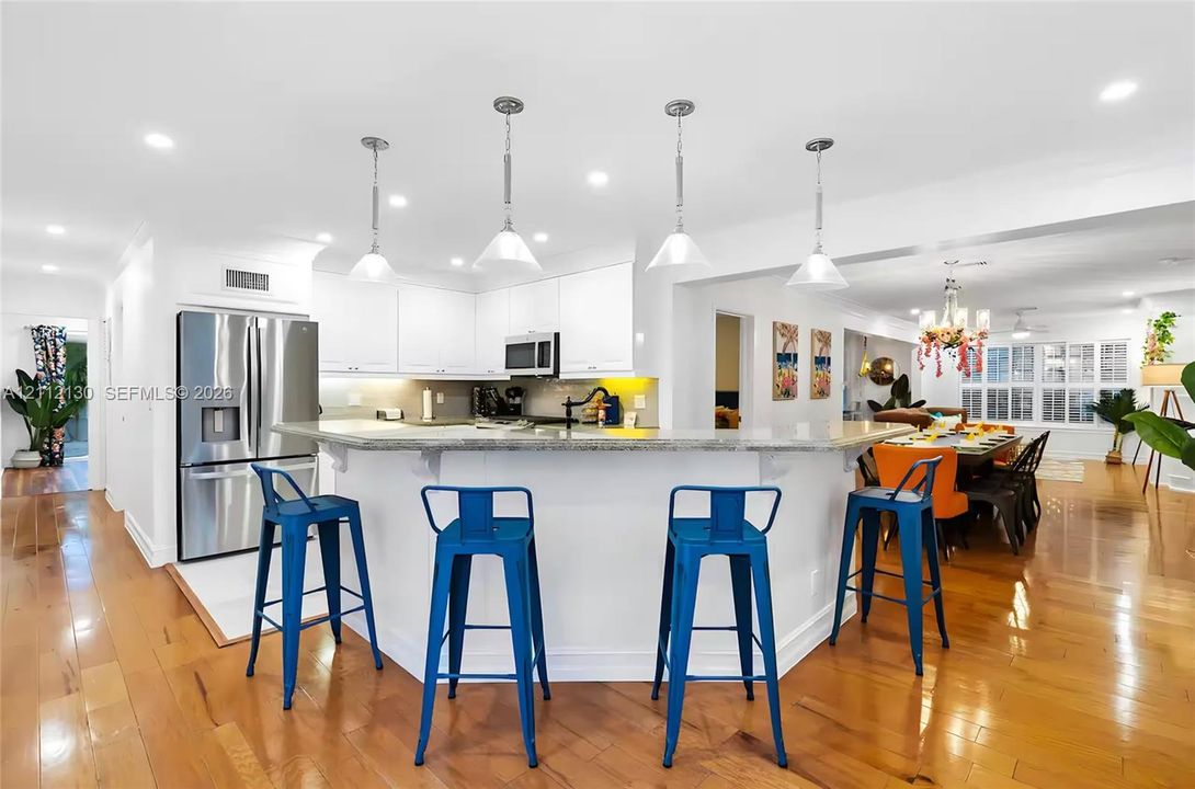 For Sale: $1,605,000 (5 beds, 3 baths, 2740 Square Feet)