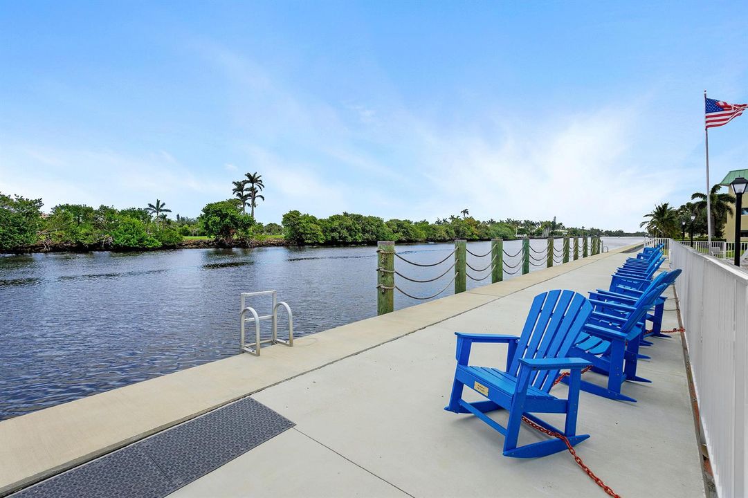 Seawall Walkway