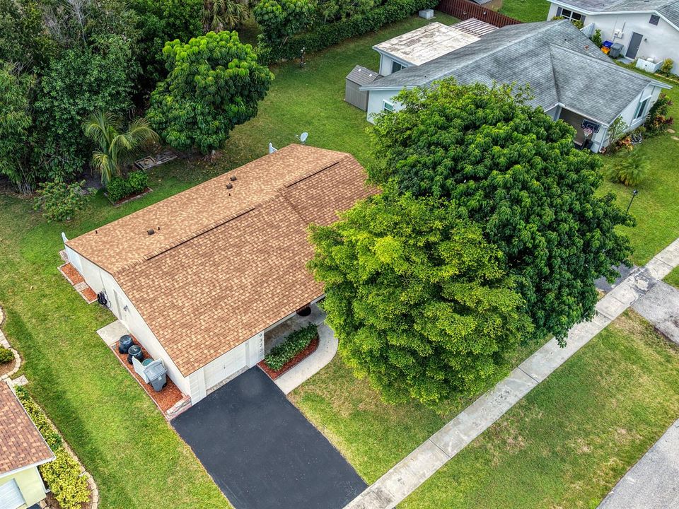 1 Aerials Views (4)