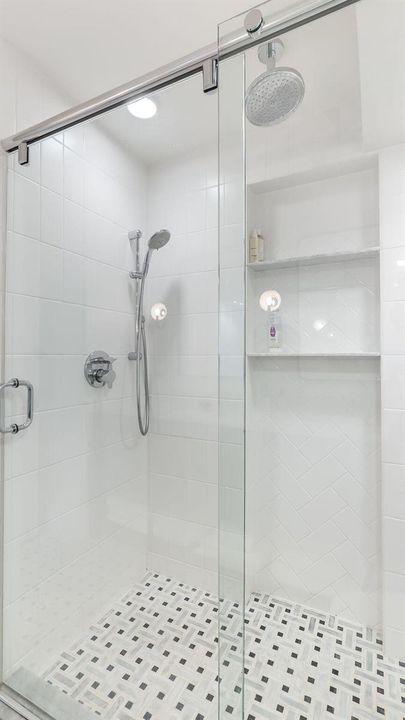 Ensuite Bath #3