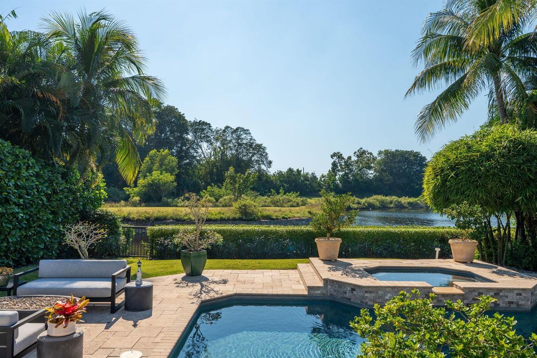 88-web-or-mls-A7400866